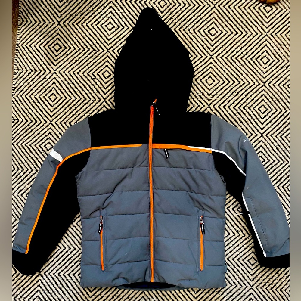 Karbon ski jacket. Boys size 12.